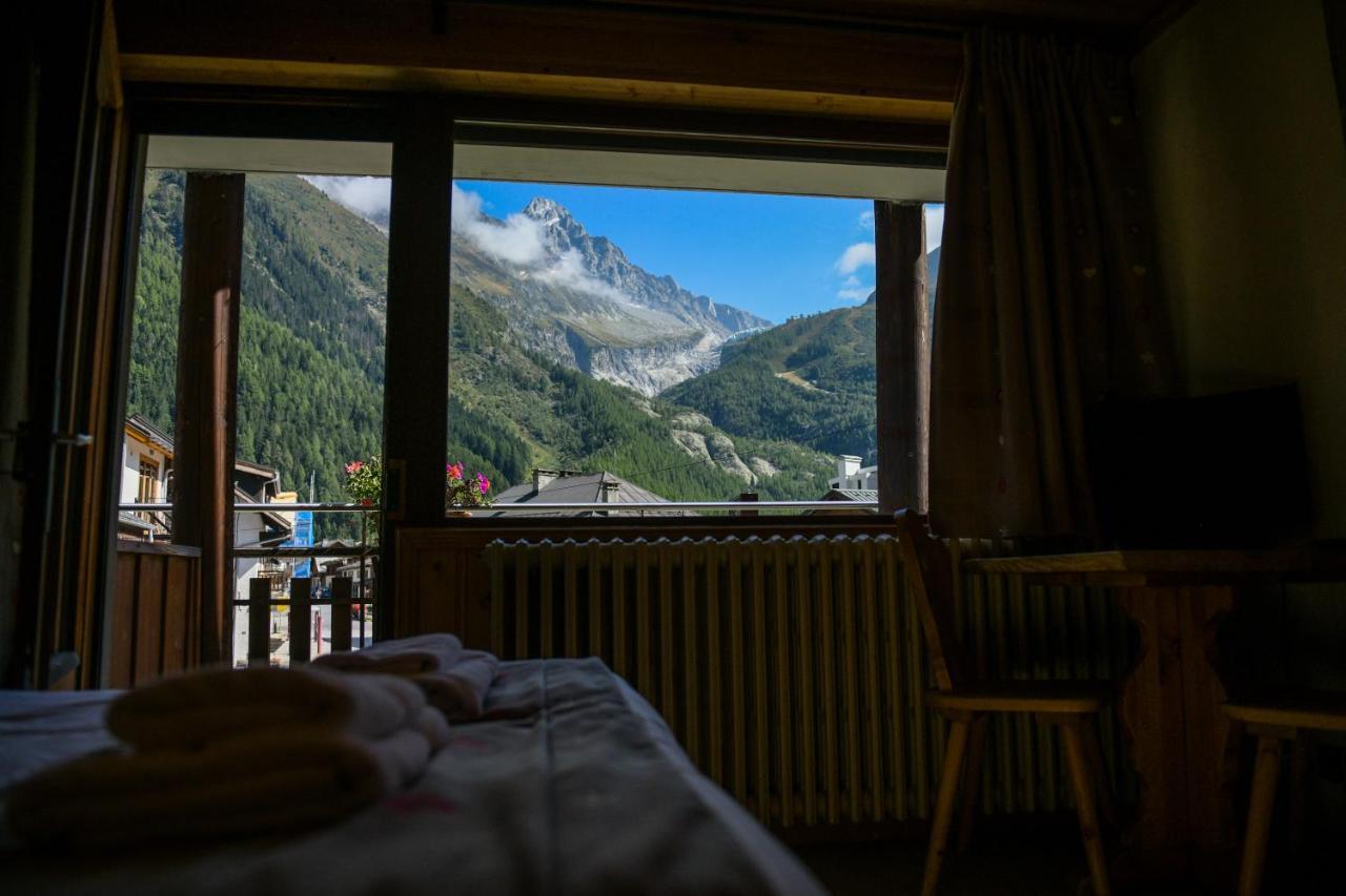 Le Dahu Hotel Chamonix Kültér fotó